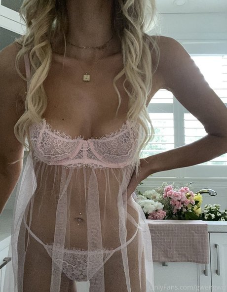 naked milf onlyfans free naked image