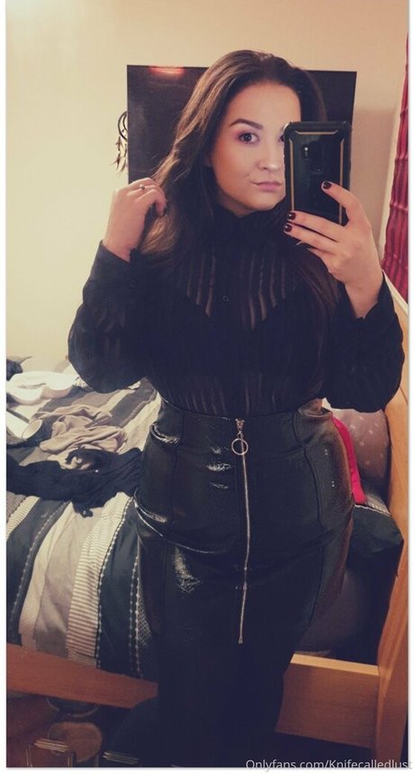 Knifecalledlust model top pictures