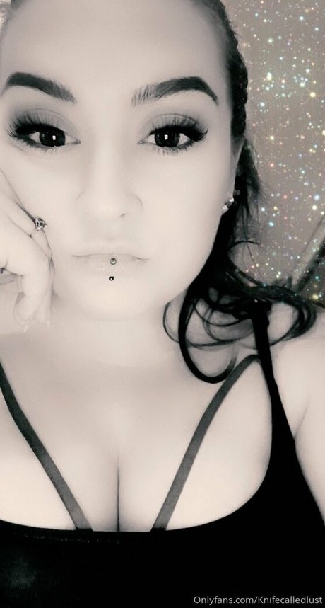 Knifecalledlust model hd photos