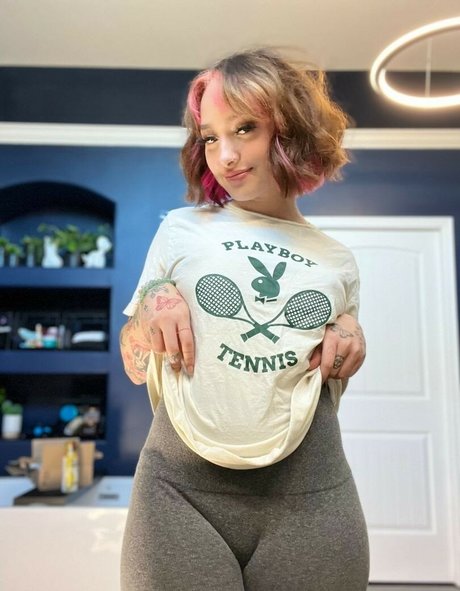 babygirlnoell hot actress pictures