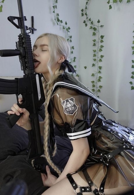 Alotropp model xxx image