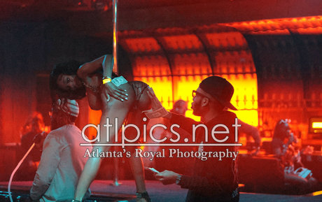 Nisha Thomas star adult pics