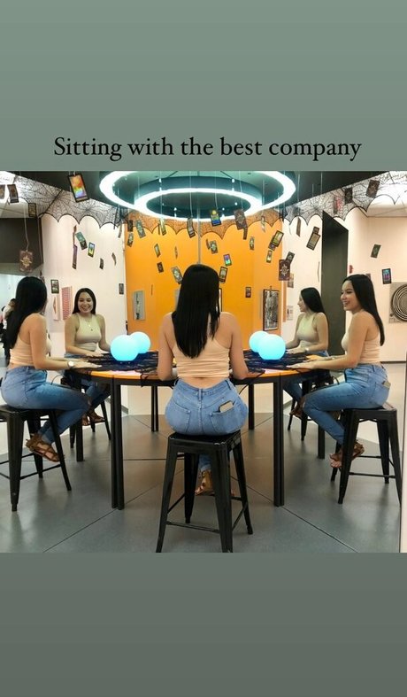 mirror onlyfans sexy xxx picture