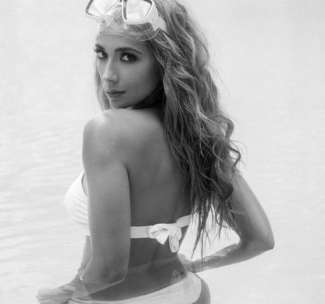 indian milf onlyfans sexy naked gallery