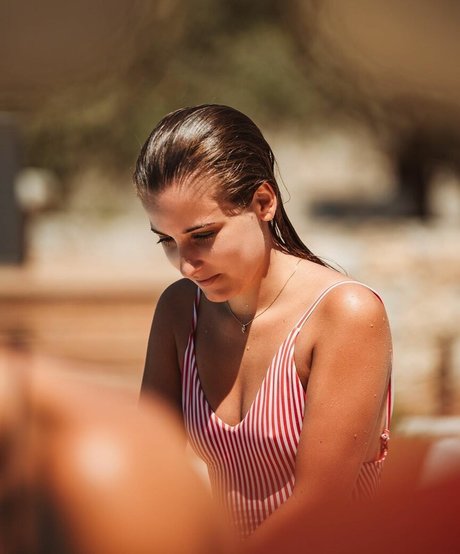 Apollinegrmz nude model gallery