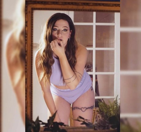 Shakaam star sex galleries