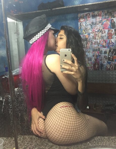 dark nipples onlyfans nude galleries