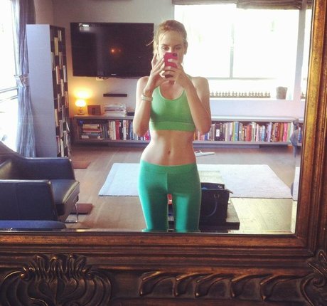 thick latina milf onlyfans nudes photos