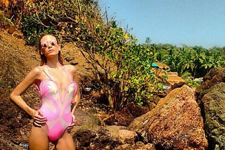 Tova Golan star nude photo