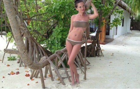 Rodina02 naked model pics