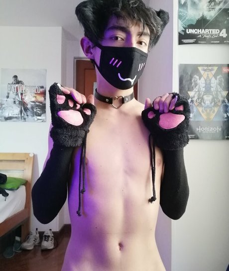 Lucky Matthew star nude images