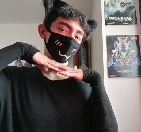 Lucky Matthew sexy model pics