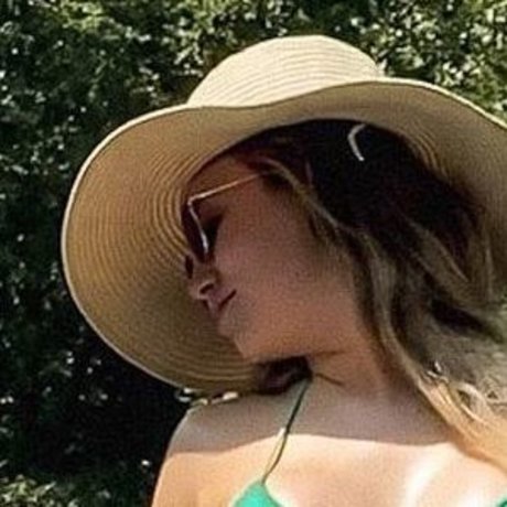 Jessie Jade Cooks star art pics