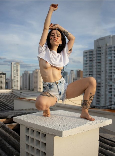 Ana Fernandes exclusive star pic