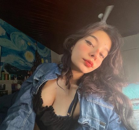 Analia Shimizu high quality model img