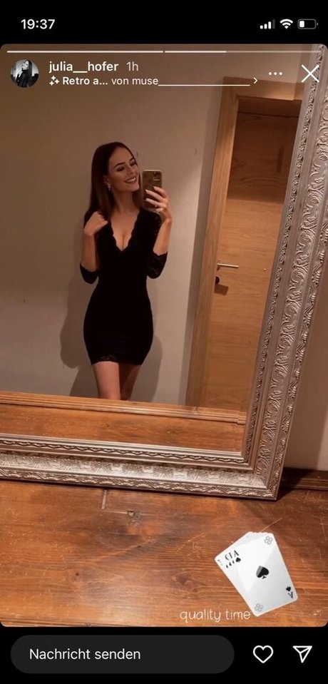 Julia Hofer erotic actress galleries