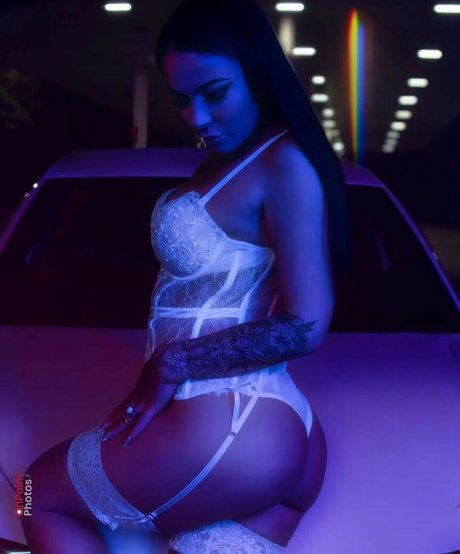 Reign Chaos star hot picture