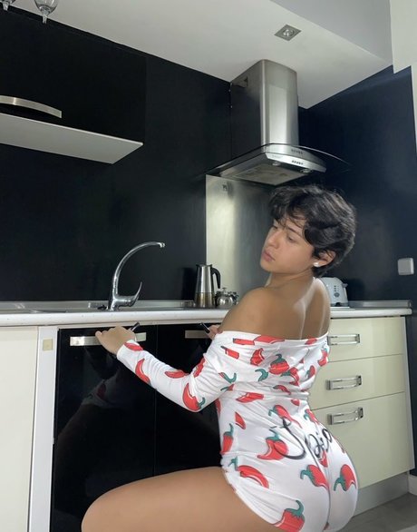 japanese teen onlyfans pornographic image