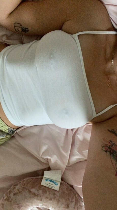 XOXO Mercyy beautiful star pictures