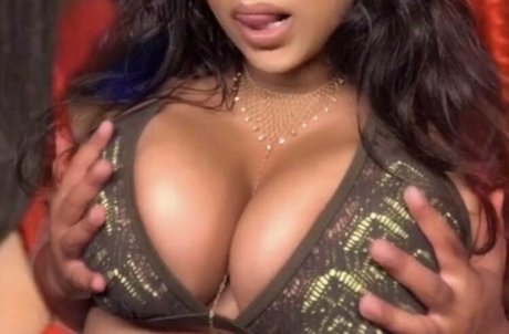 Ninathepony model free image