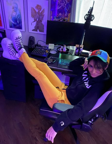 cuckold feet onlyfans exclusive picture