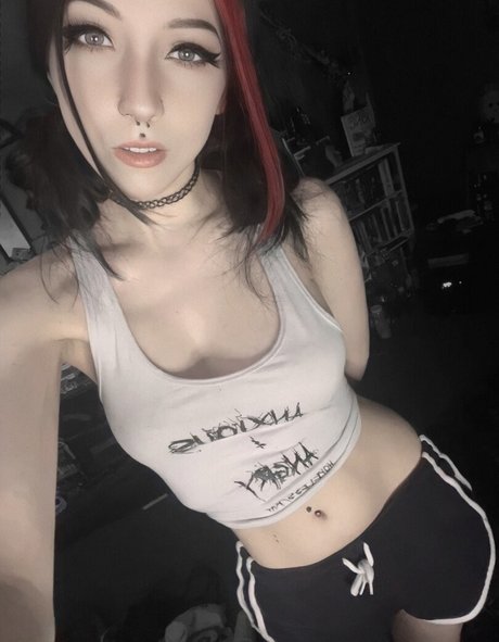 babymorte star nudes galleries