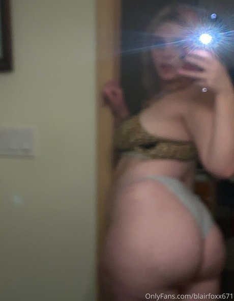 blairefoxx star nudes picture