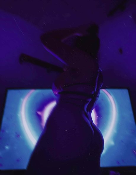 blonde secretary onlyfans nude galleries