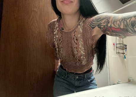 Little Doll nice actress pictures