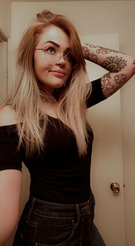 Bassbby val pornstar adult photos