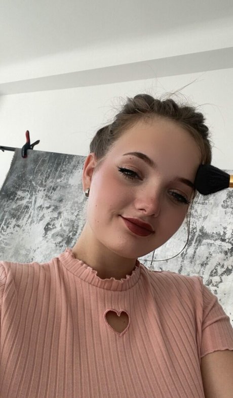 Caroline Moore erotic actress images