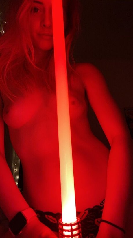 lilnicole hot pornstar image