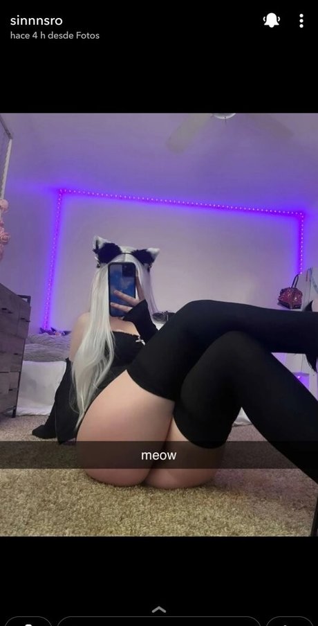 female influencer onlyfans nude gallery