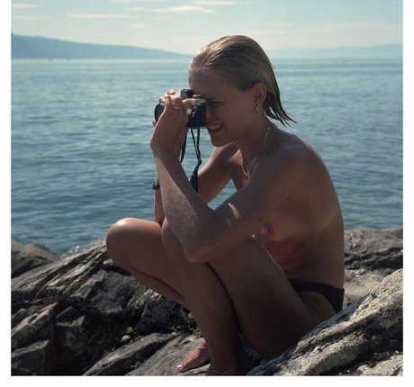 Chloe Kian pornstar free images