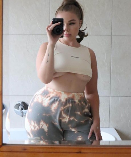 caught masturbating onlyfans porn images