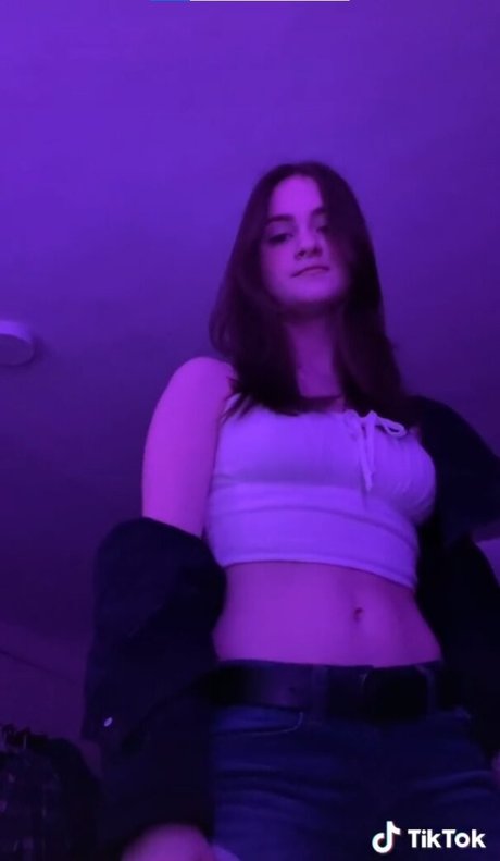 Nellie Rose sexy pornstar gallery