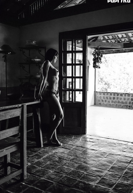 Emmanuelle Guimaraes sex pornstar pic