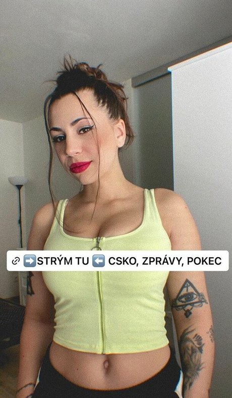 teen orgasm onlyfans erotic images