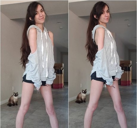 MaryMaybe model perfect pics