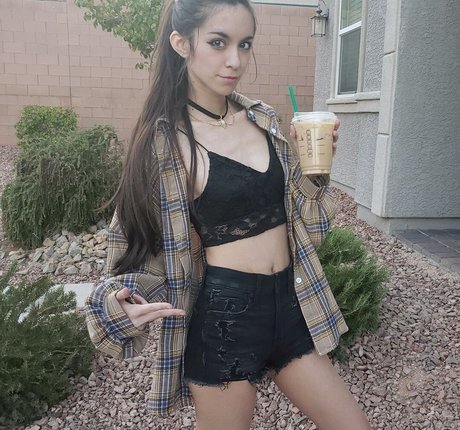 MaryMaybe star erotic img