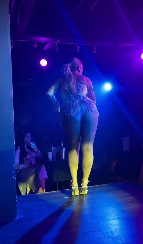 thigh high boots onlyfans hot xxx galleries