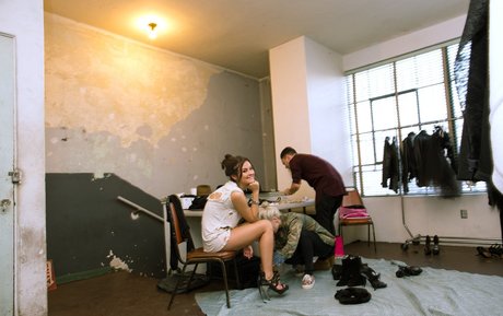 Alexandra Tyler erotic model photo