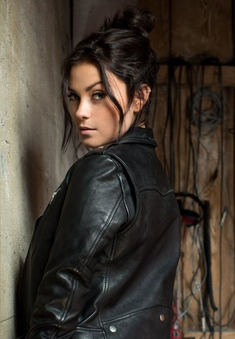 Alexandra Tyler naked actress photos