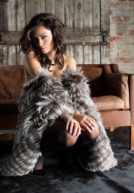 Alexandra Tyler pretty actress pictures