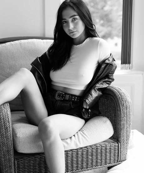 kourtneyxpaige top actress galleries