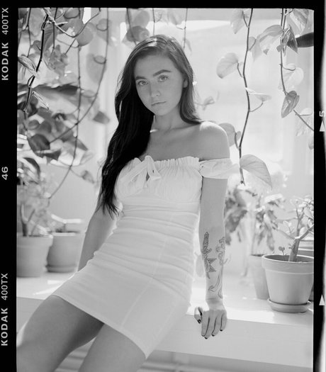 kourtneyxpaige model hd pic