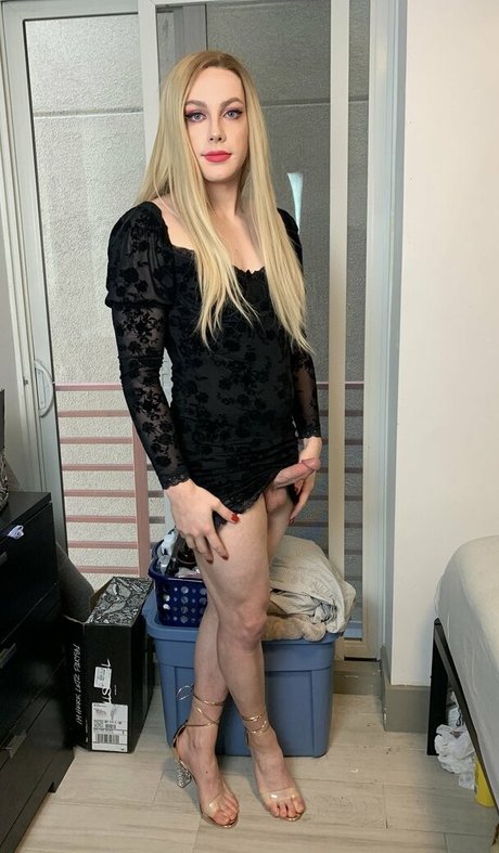 Tory Trance model porn gallery