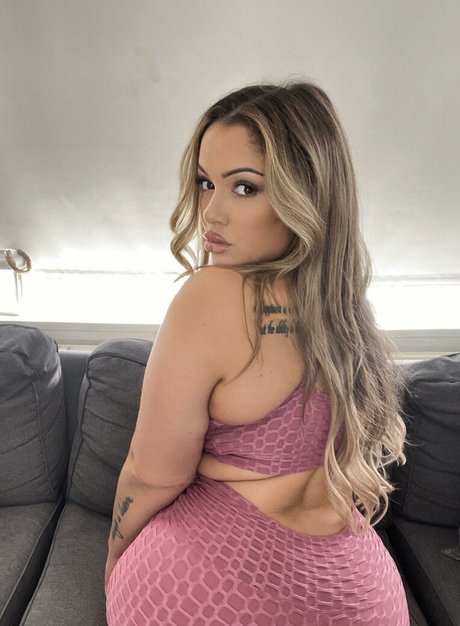 CaribbeanBadGirl nudes pornstar img