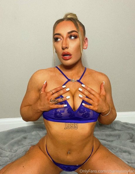 charleysmyfan pornstar hd image