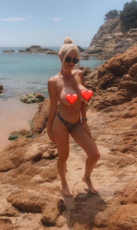 anna whitebunny naked model galleries